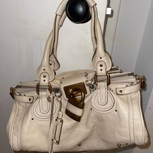 WHITE CHLOE PADDINGTON LOCK PURSE 🔐